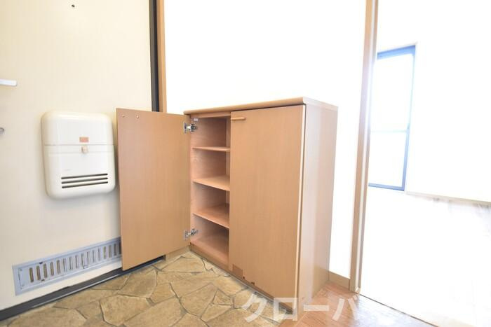 コウジィーコート前川の設備|シューズボックス