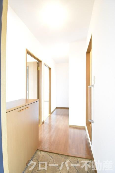 コウジィーコート前川の玄関|玄関