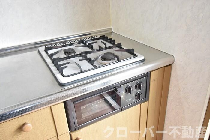 コウジィーコート前川のキッチン|コンロ
