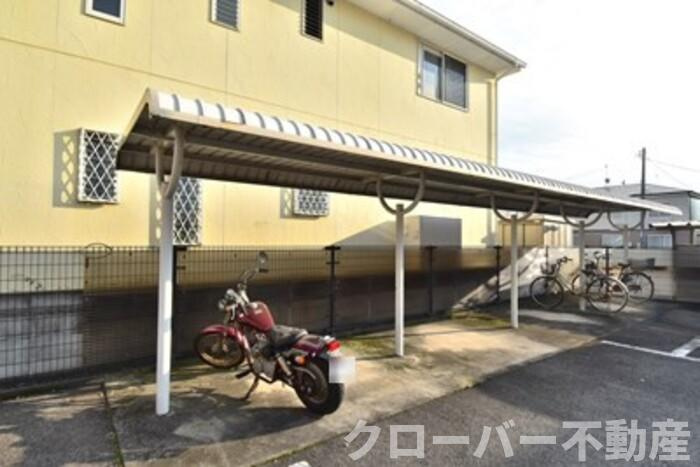 コウジィーコート前川のその他共用部分|駐輪場