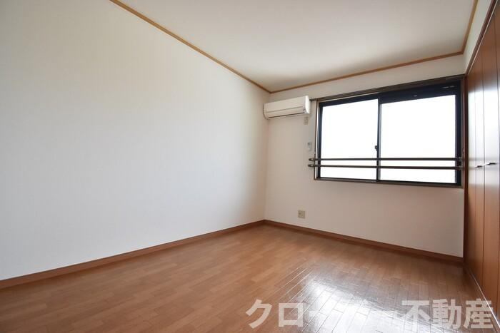 コウジィーコート前川の内装|洋室6帖