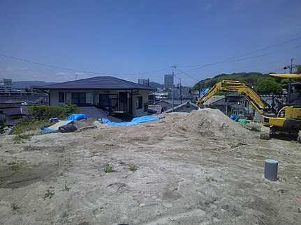 安芸郡府中町桃山２丁目の外観
