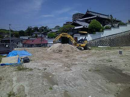 安芸郡府中町桃山２丁目の外観