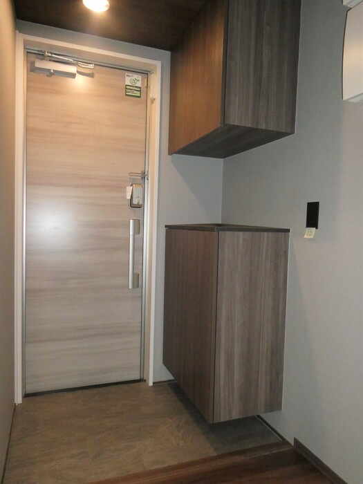 Ｄ－ＲＯＯＭ　villaの玄関