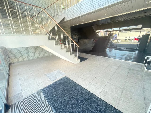 東新町 元町ハイツのロビー