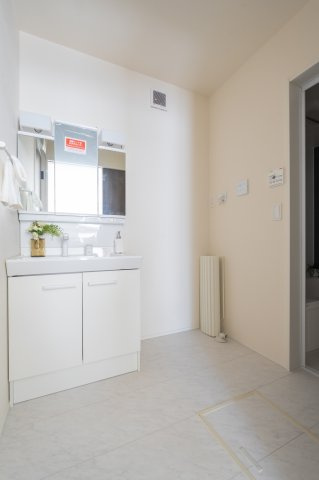 【独立洗面台】 | リナージュ熊本市東区水源23-1期　1号棟