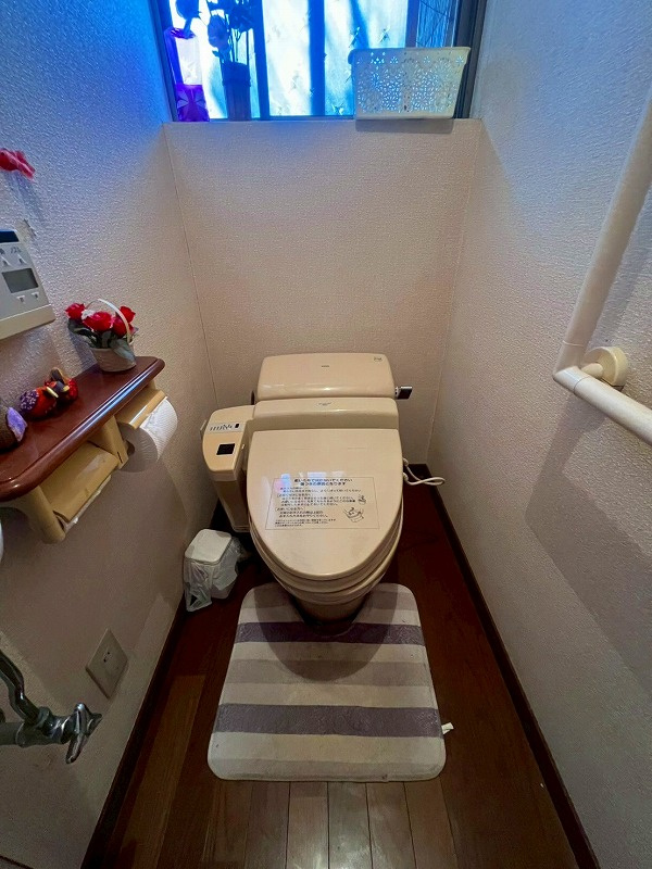 車尾中古戸建のトイレ|綺麗に手入れされております。