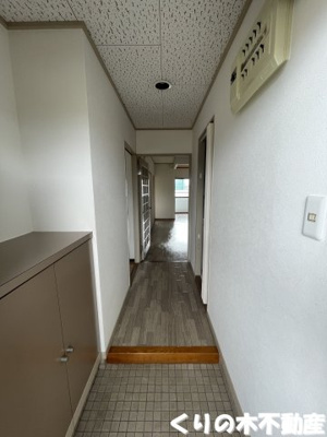 【玄関】 | センチュリーハイツ | 落ち着いた玄関です