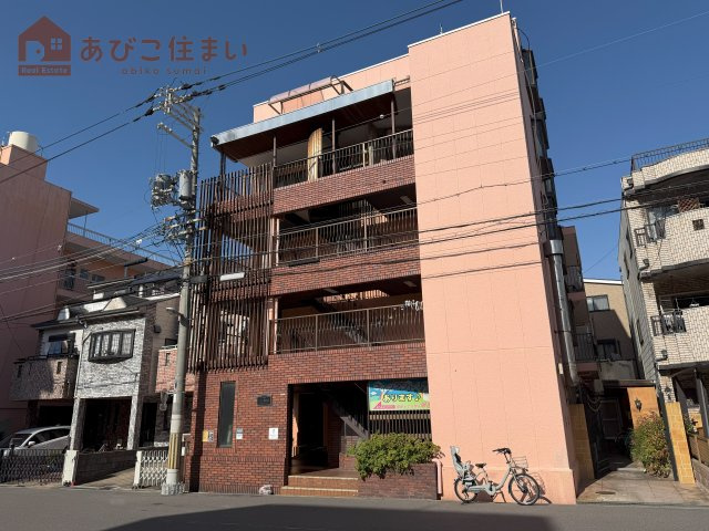 ハイツエルムの外観