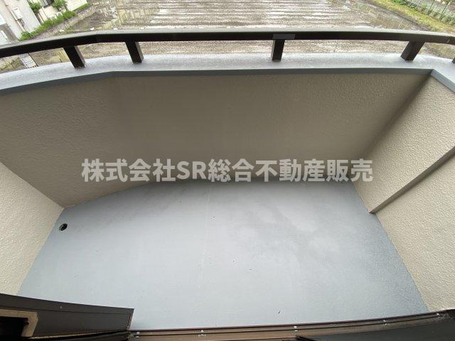 若江南町2丁目中古戸建のバルコニー|陽当たり良好なバルコニーです♪