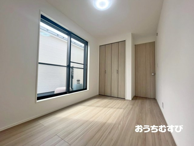 北区大我麻町の洋室