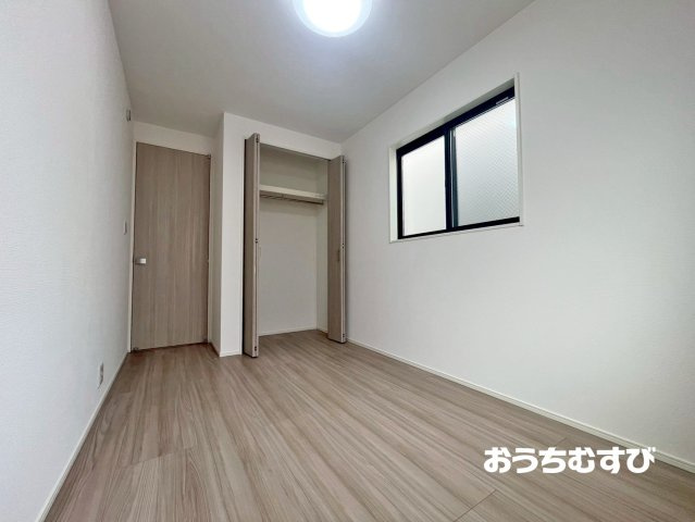 北区大我麻町の洋室