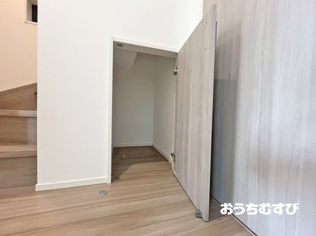 北区大我麻町の収納