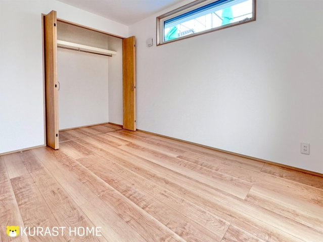 京都市西京区川島三重町　新築戸建の洋室