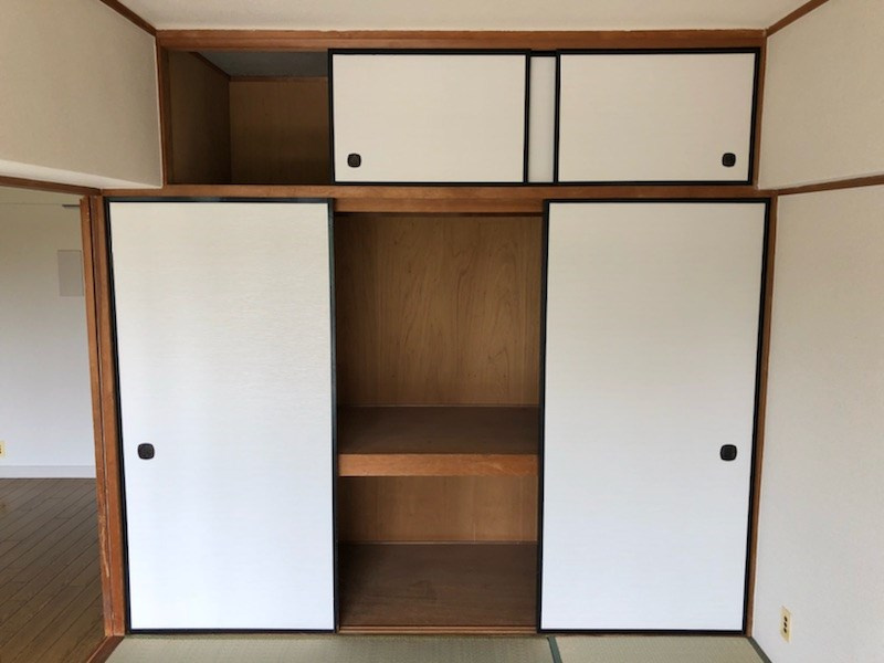 横地ビルの収納