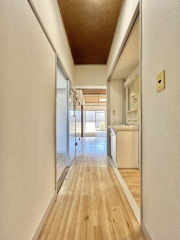 横地ビルの内装