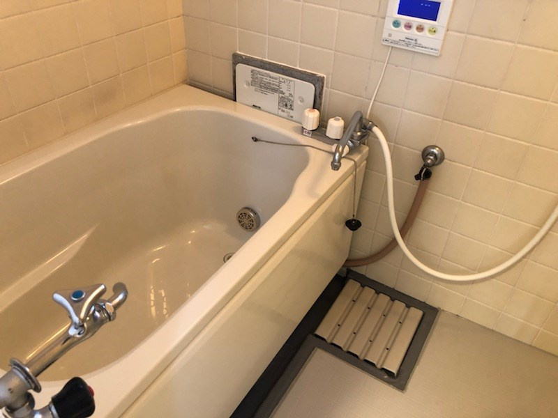 横地ビルの浴室