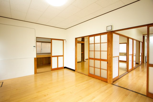 本町３丁目大橋様貸家の居間・リビング