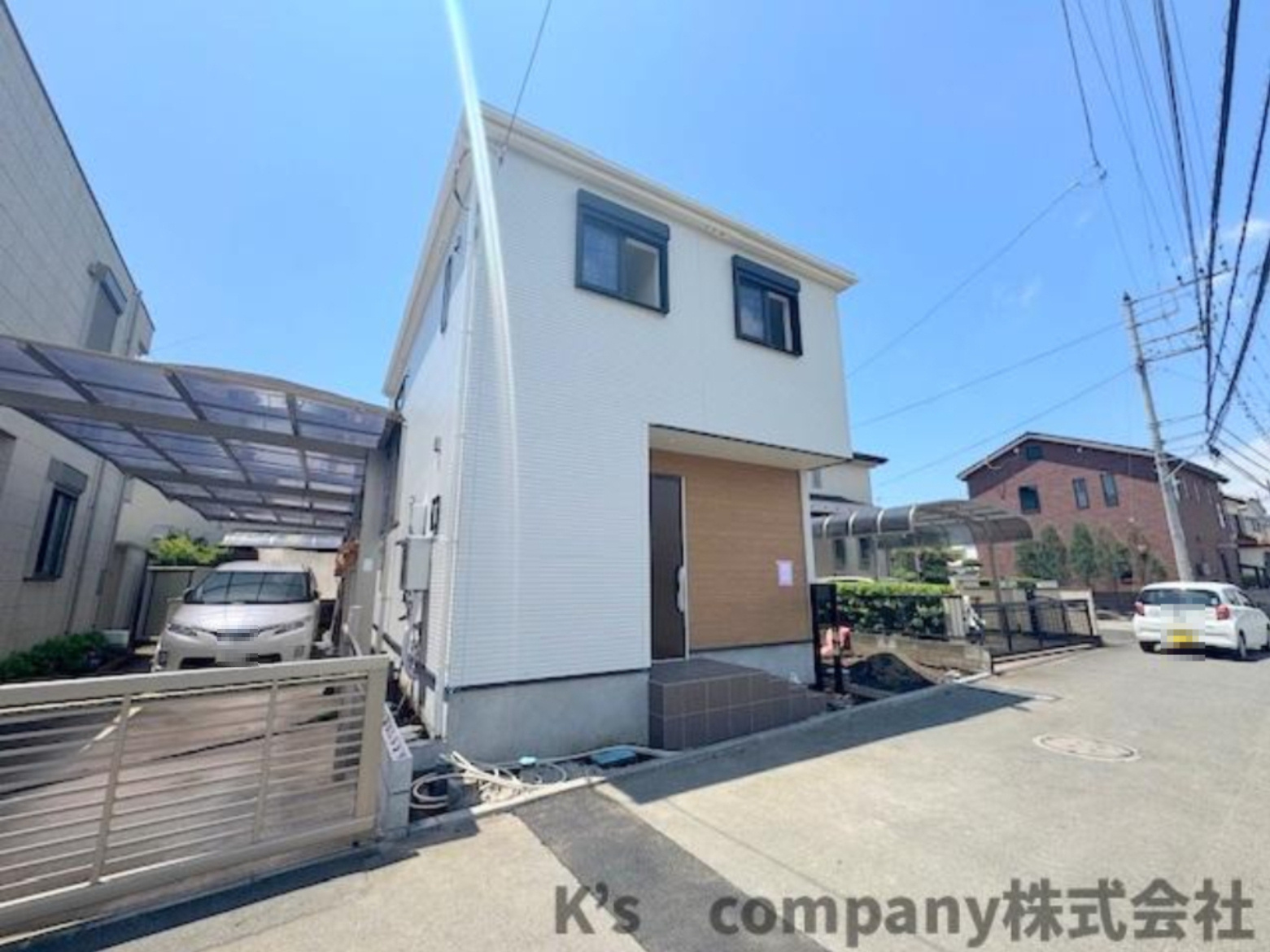 茅ヶ崎市赤羽根　新築戸建の外観|ゆったりとした前面道路に面しています☆