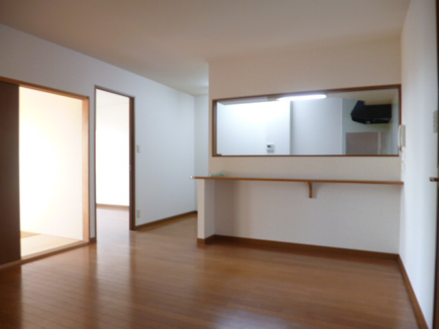 グリーンハイツ中島の居間・リビング