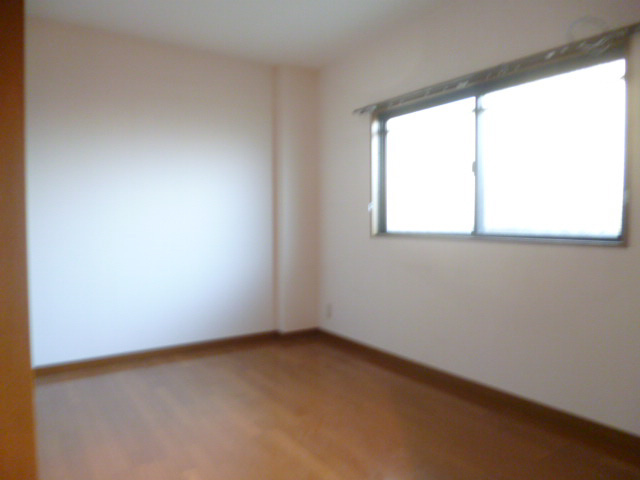 グリーンハイツ中島の居間・リビング