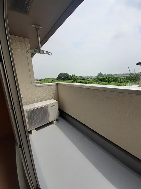 【バルコニー】
