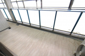 【バルコニー】 | ベネチア天満橋