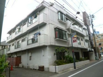 【外観】 | DR-HOMES荻窪 | 鉄筋コンクリート造のがっちりとした建物。