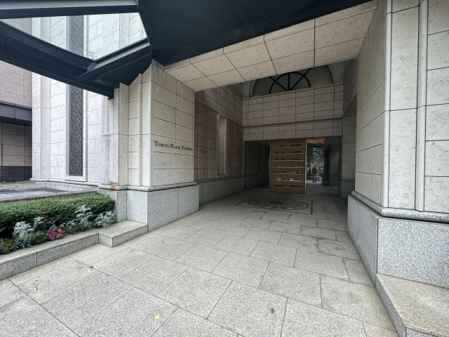 東京パークタワーのエントランス