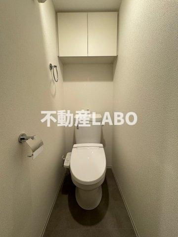セレニテ難波グランデシュッドのトイレ