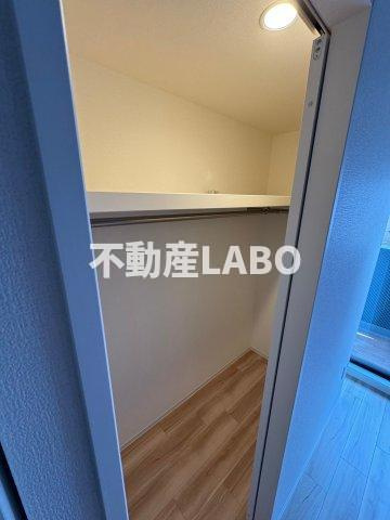 セレニテ難波グランデシュッドの収納