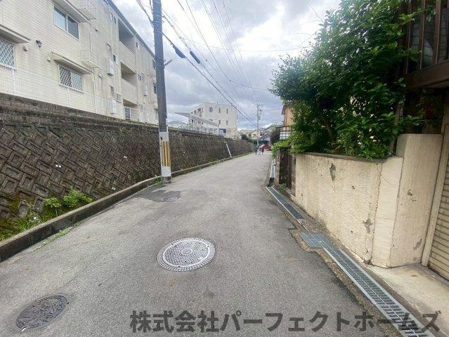 長尾東町2丁目戸建　の前面道路含む現地写真|前面道路含む現地写真です
