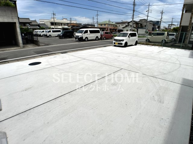 【駐車場】 | 言庭（コトニワ）Ｅ棟 | 車をお持ちの方に嬉しい駐車場付きの物件です