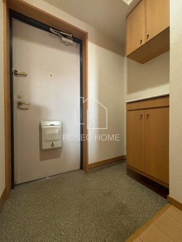 メゾンフロールIMAKUBOの玄関