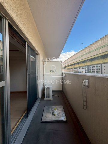 メゾンフロールIMAKUBOのバルコニー