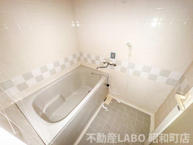 ラ･モードニシカワ２の浴室