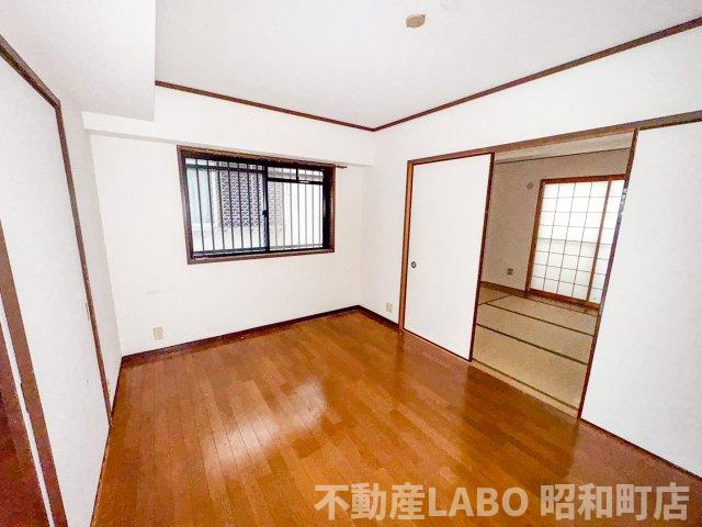 ラ･モードニシカワ２の洋室