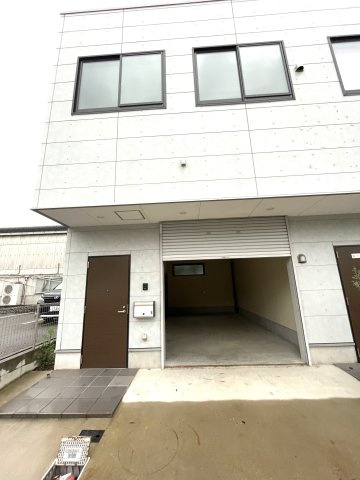 南区上浜町倉庫の外観