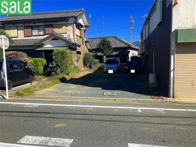 売地　豊橋市東雲町の前面道路含む現地写真|【現地写真】豊橋鉄道市内線　「東田坂上」電停まで徒歩3分の立地です。