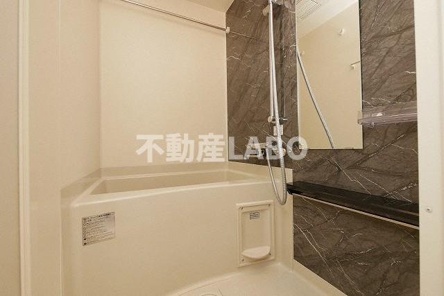 MELDIA CREST TAPP NAMBA-WESTの浴室