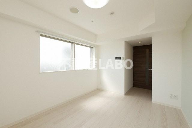 MELDIA CREST TAPP NAMBA-WESTの洋室