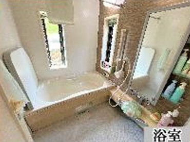 ■土地面積約85坪■和泉中央南2丁目 中古戸建 12,800万円の浴室