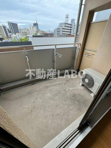 ルクレ阿波座レジデンスのバルコニー