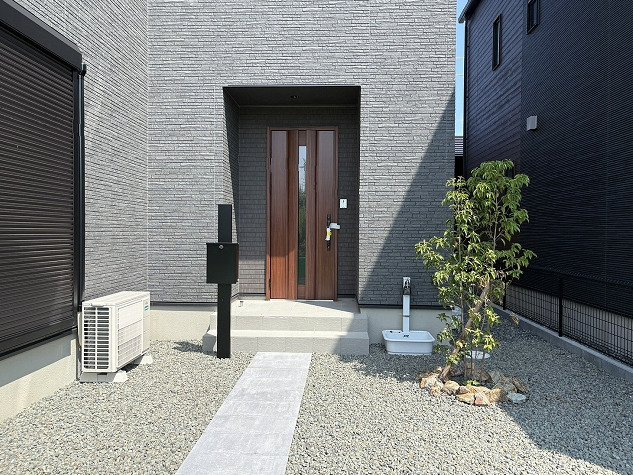 売新築戸建　静岡市清水区三保松原町の玄関