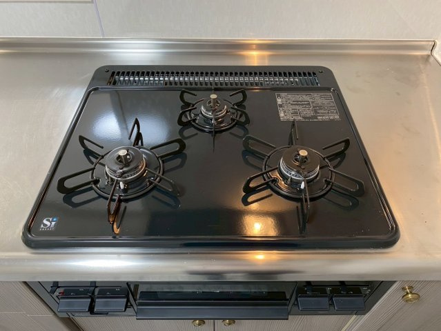 サンピボット瀬戸の設備|ガラストップコンロでお掃除楽々♪