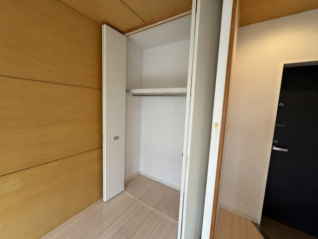 サンロイヤル柴原の収納