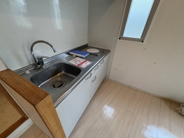 サンロイヤル柴原のキッチン