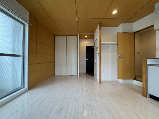 サンロイヤル柴原の居間・リビング