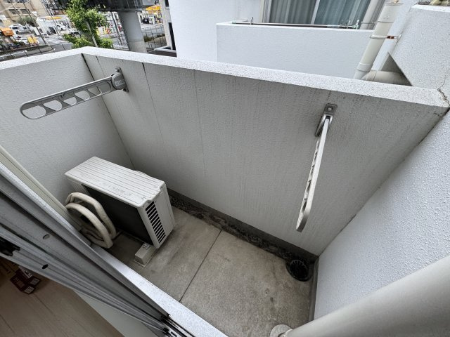 サンロイヤル柴原のバルコニー