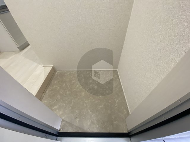 フジパレス若江岩田2番館の玄関